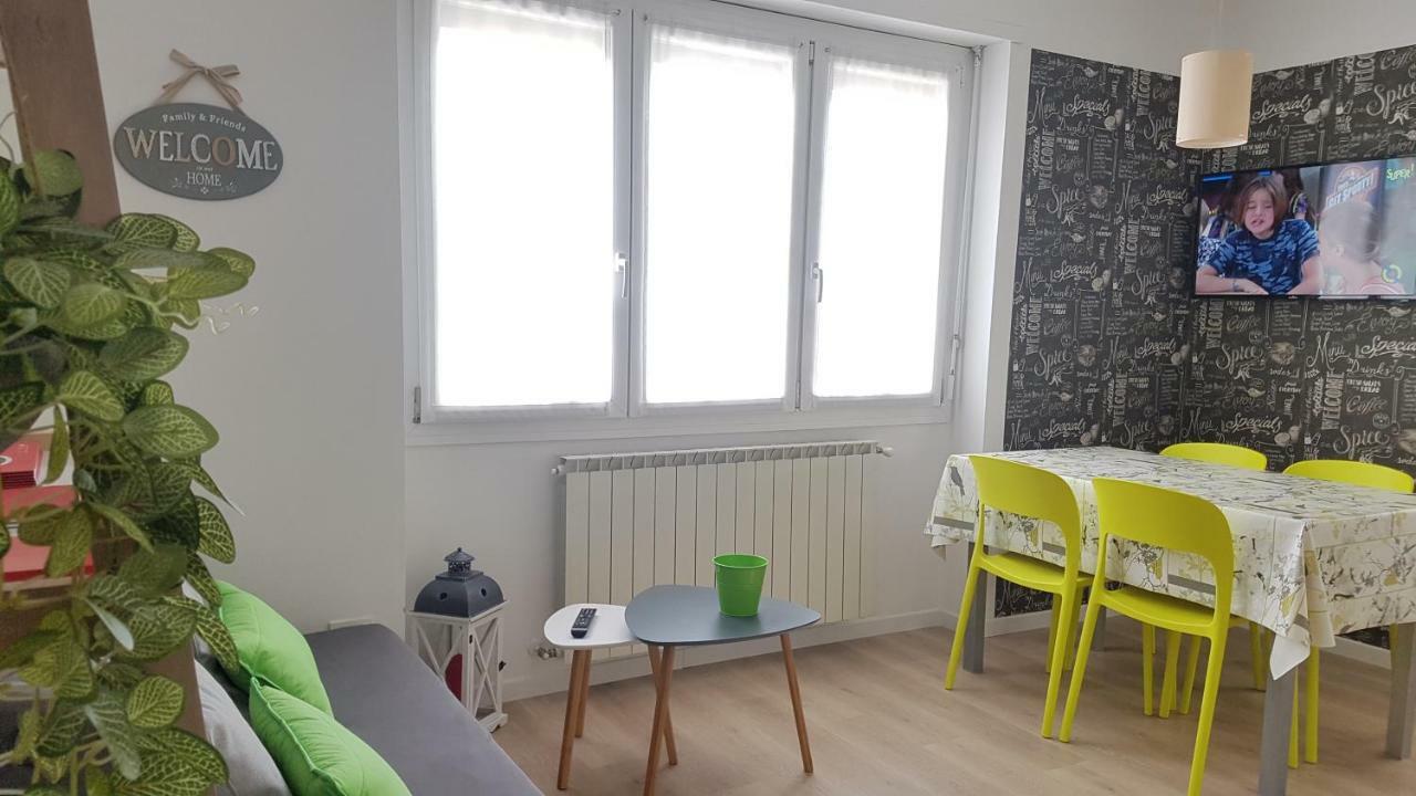 Le Stanze Del Trenino Rosso Appartement Tirano Buitenkant foto